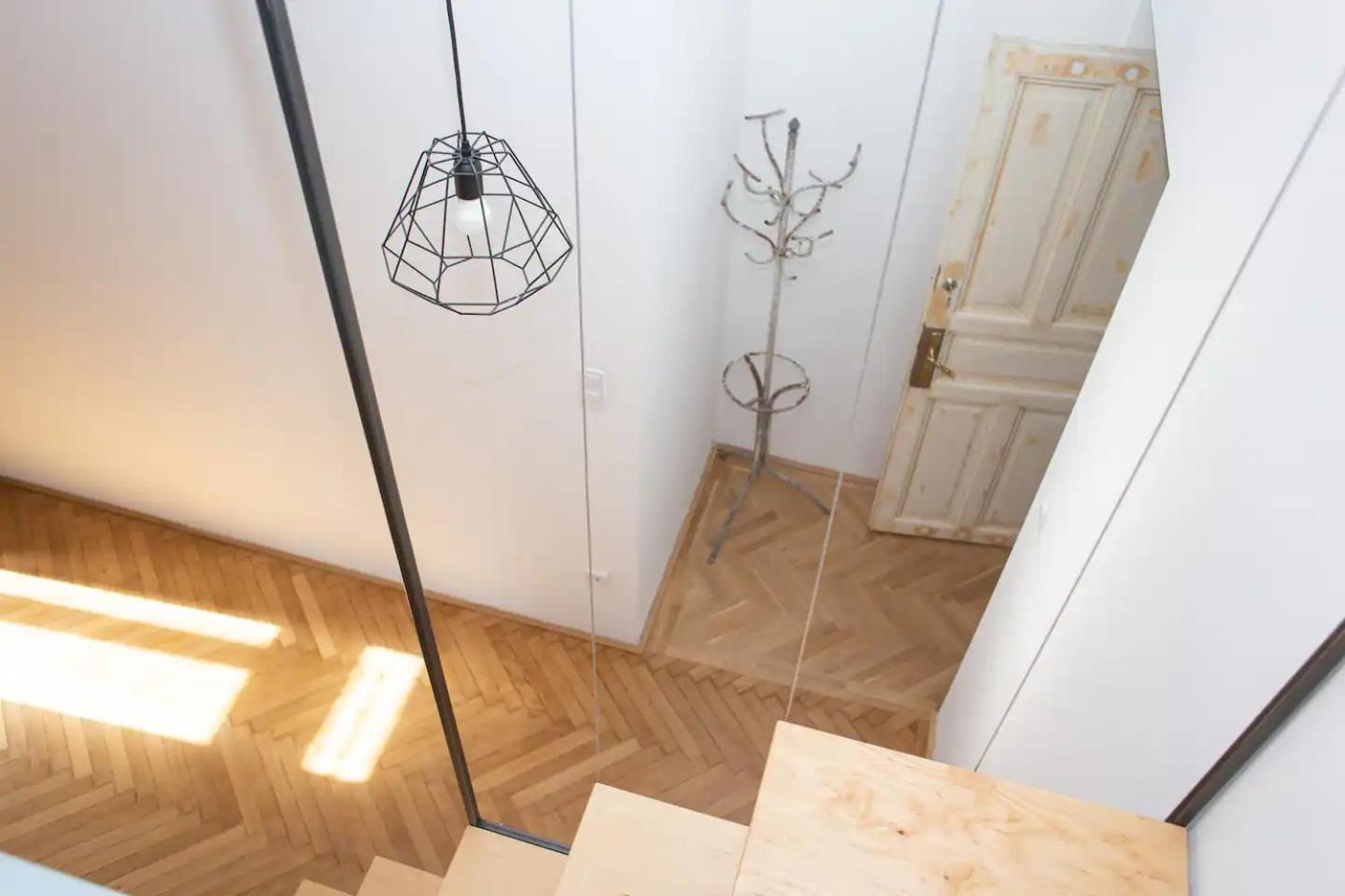 Budapestayz - Izabella Boedapest